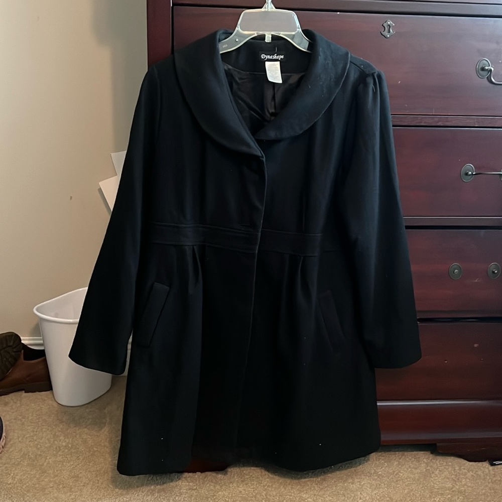 Women’s maternity coat